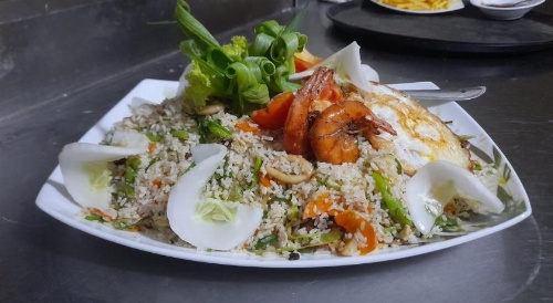 Capital Regency image 15