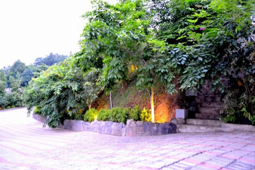 Capital Regency image 30