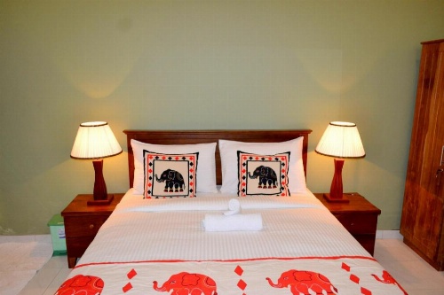 Capital Regency image 4